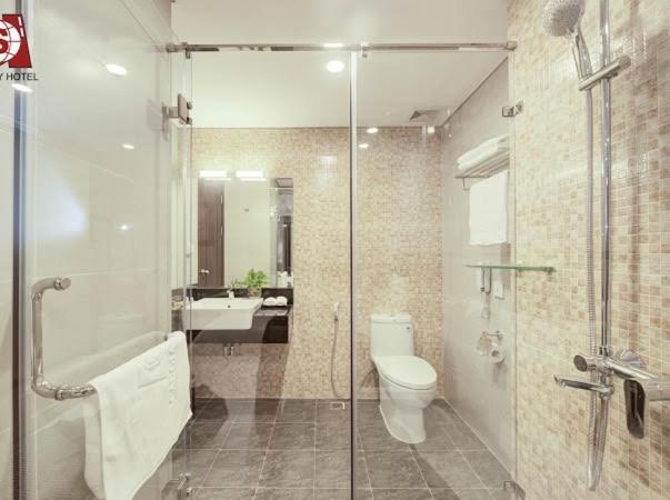 Cau Giay Hotel - By Bay Luxury ฮานอย ภายนอก รูปภาพ