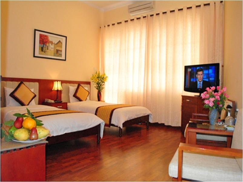 Cau Giay Hotel - By Bay Luxury ฮานอย ภายนอก รูปภาพ